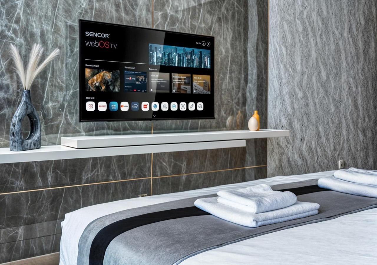Desert Key - Platinum In Gate Tower, Al Reem Island Abu Dhabi
