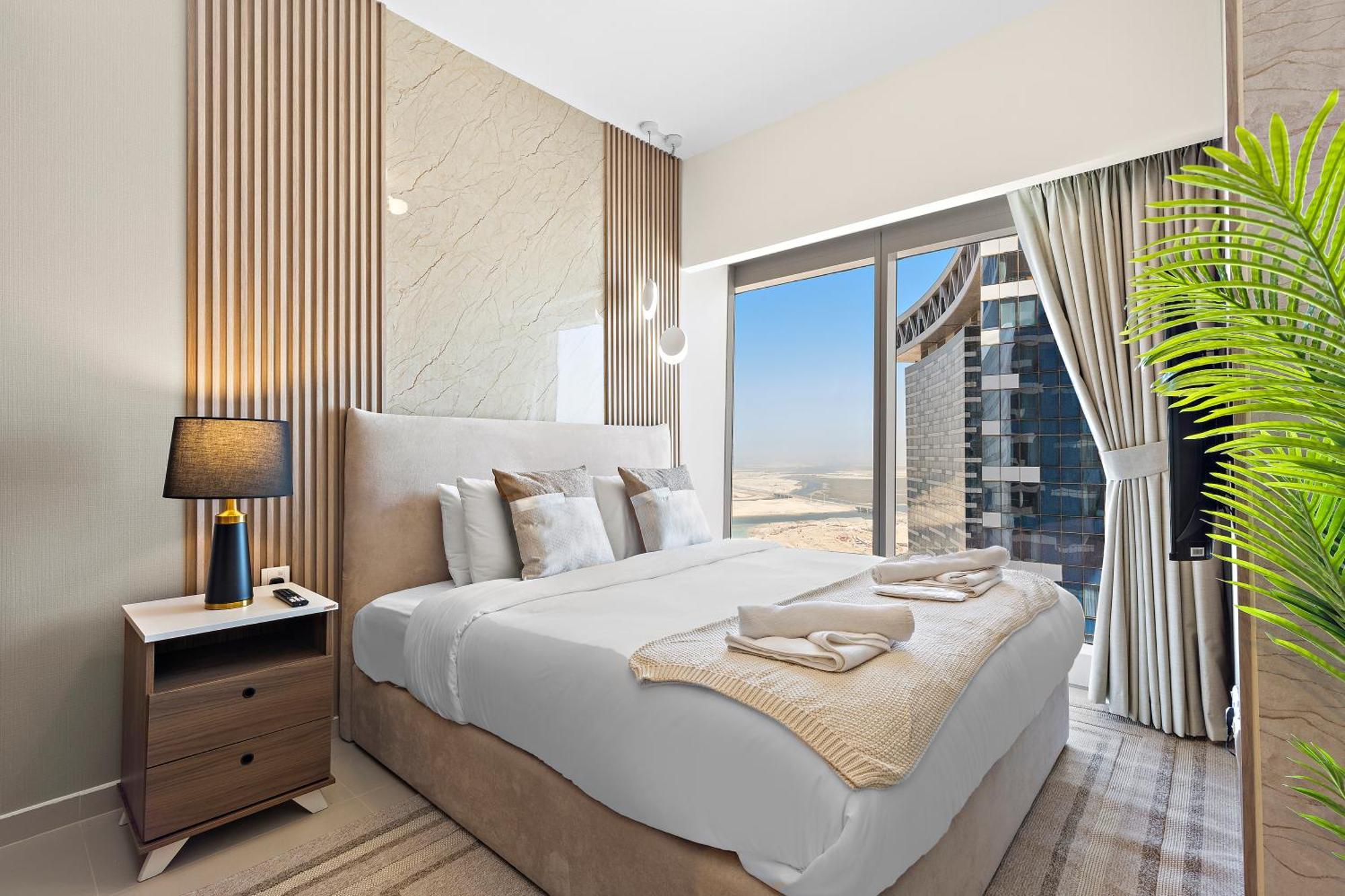 Desert Key - Platinum In Gate Tower, Al Reem Island Apartment Abu Dhabi